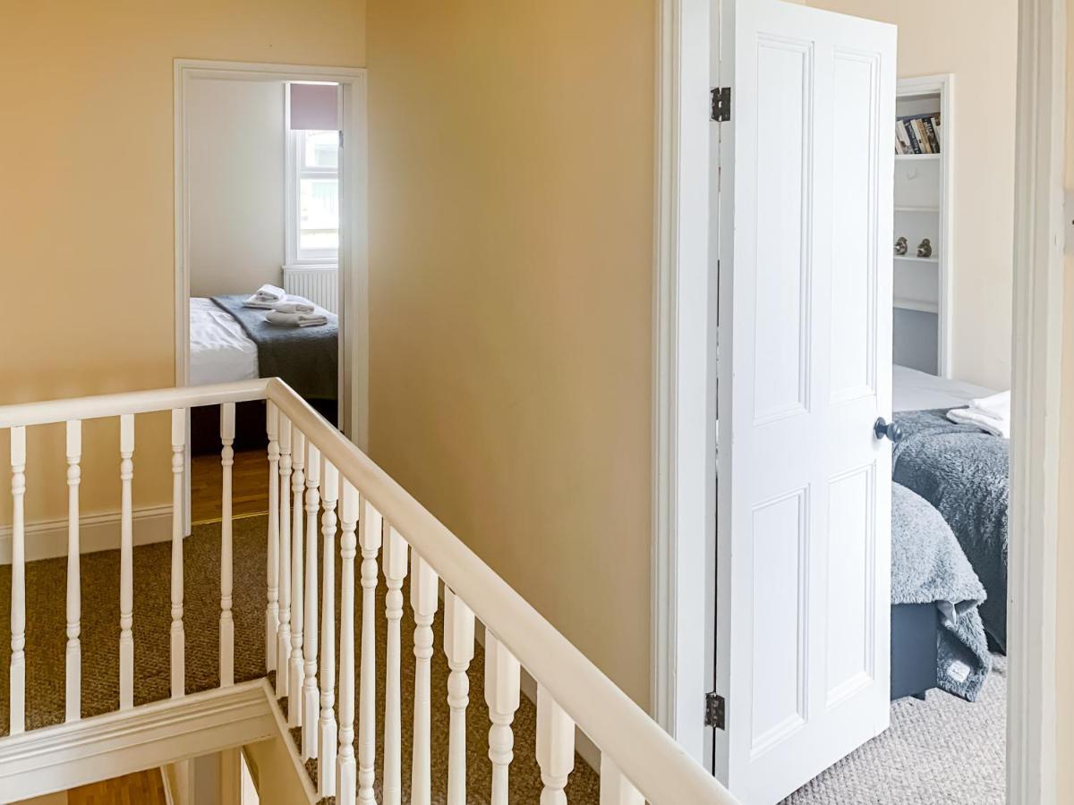 Waverley Lodge - Quaint Victorian Home With Free Parking York Esterno foto