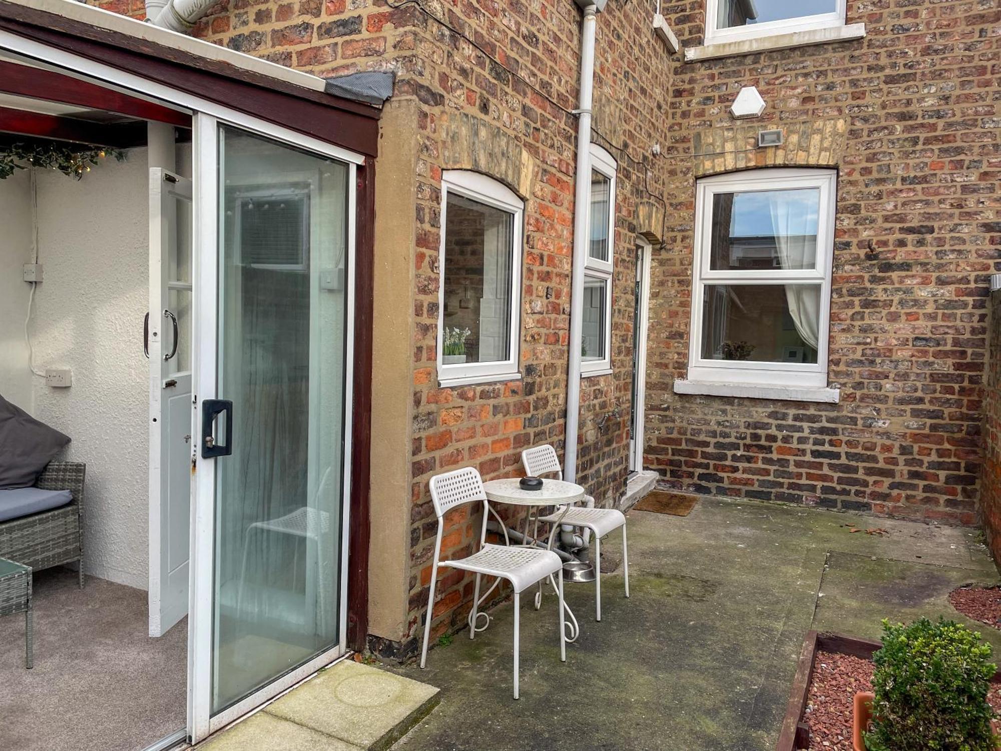Waverley Lodge - Quaint Victorian Home With Free Parking York Esterno foto